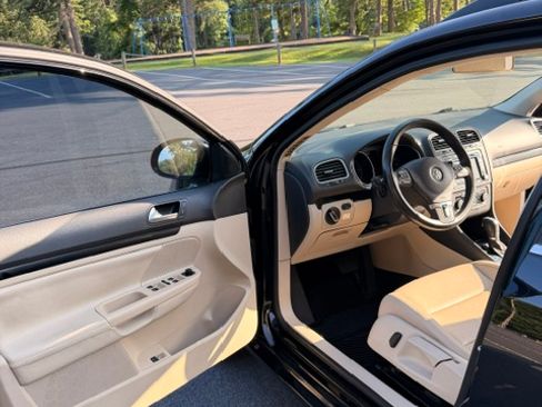Used 2014 Volkswagen Jetta TDI FWD image 9