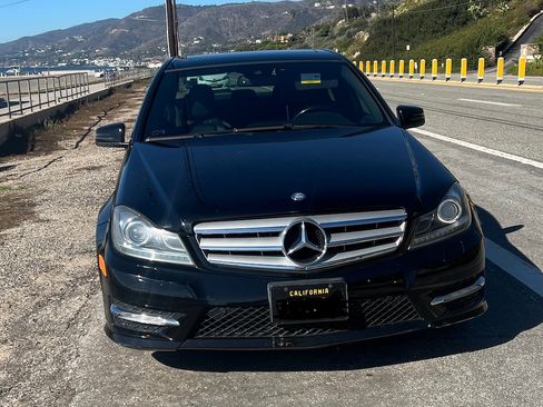 Used 2012 Mercedes-Benz C 250 Sedan image 8