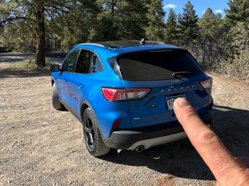 Used 2020 Ford Escape SE Sport AWD/4WD image 4