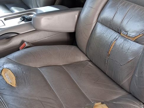 Used 1996 Chevrolet Tahoe 4WD 2-Door image 27