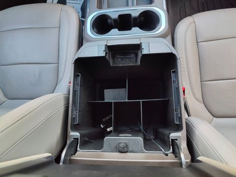 Used 2020 GMC Sierra 1500 SLT w/ SLT Premium Plus Package image 16