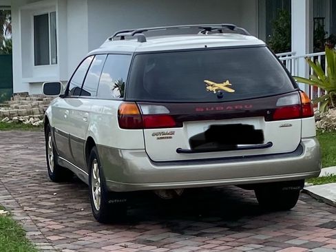 Used 2002 Subaru Outback Limited AWD/4WD image 6
