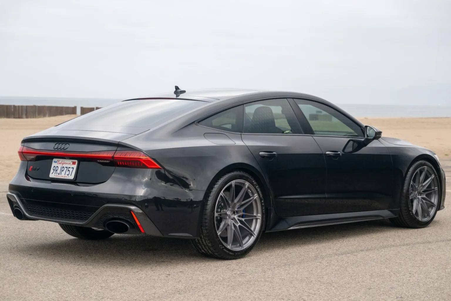 Used 2022 Audi RS 7 Sportback AWD/4WD image 4