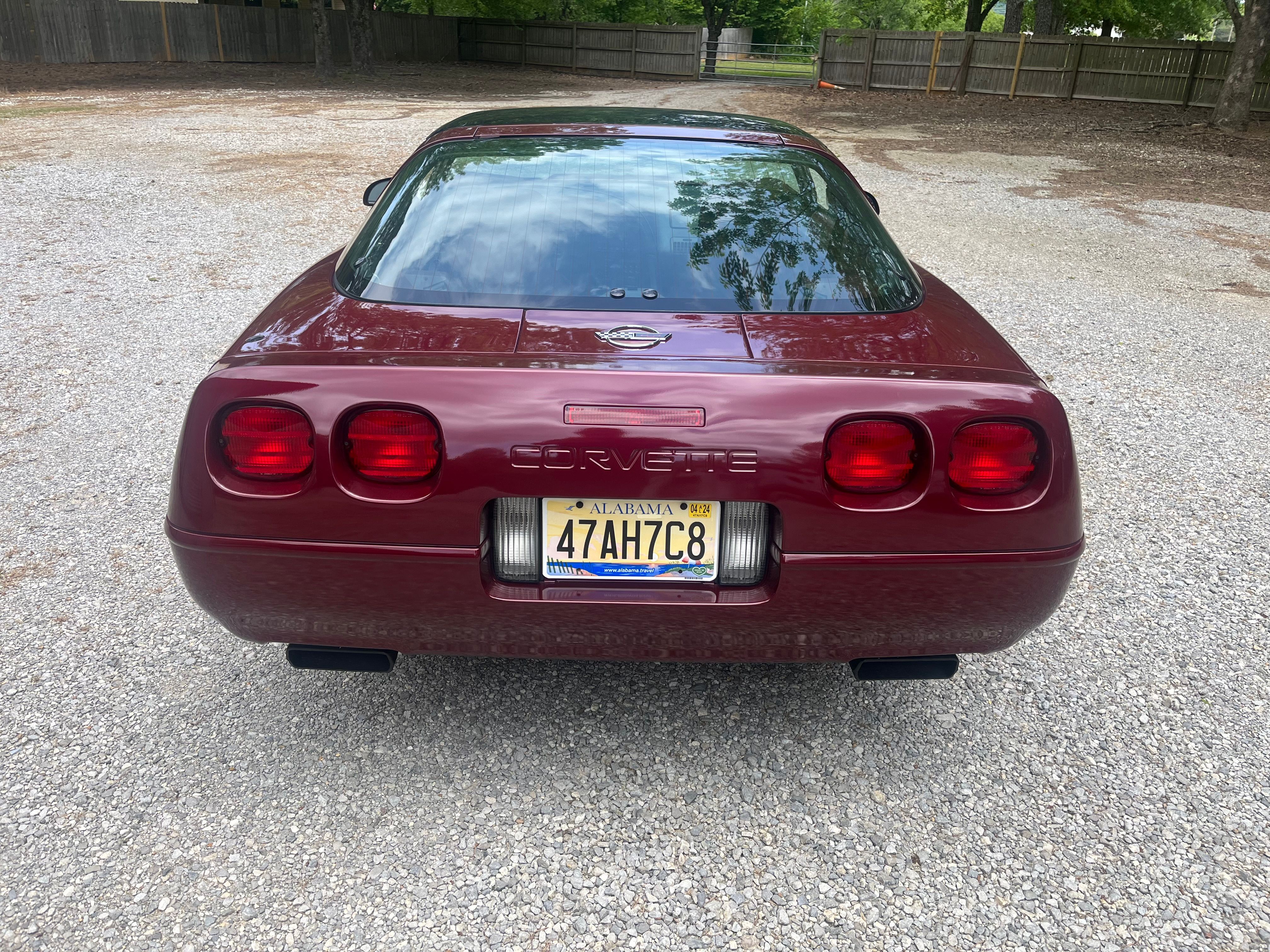 Used 1993 Chevrolet Corvette Coupe RWD image 6