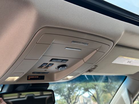 Used 2018 GMC Yukon SLT w/ Open Road Package image 19