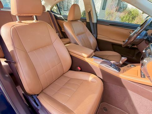 Used 2018 Lexus ES 350 image 9