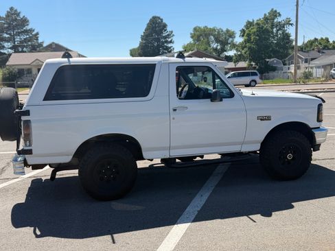 Used 1996 Ford Bronco AWD/4WD image 5