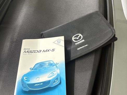Used 2010 MAZDA MX-5 Miata Sport w/ Convenience Pkg RWD image 24