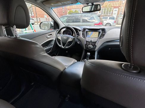 Used 2015 Hyundai Santa Fe Limited w/ Option Group 04 image 16