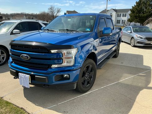 Used 2018 Ford F150 Lariat w/ Equipment Group 502A Luxury image 2