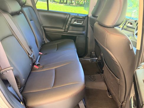 Used 2017 Toyota 4Runner TRD Pro AWD/4WD image 19