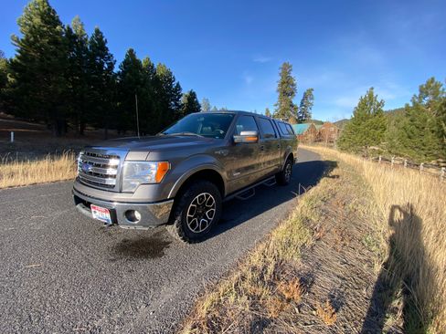 Used 2013 Ford F150 Lariat w/ Mid Equipment Group image 2