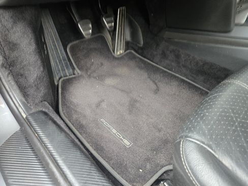 Used 2005 Porsche 911 Carrera image 22