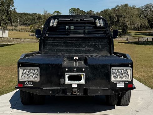 Used 2022 RAM 5500 4x4 Crew Cab image 5