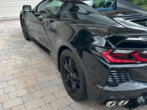 Used 2022 Chevrolet Corvette Stingray Premium Conv w/ Z51 Performance Package RWD image 21