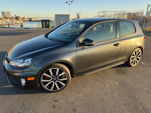 Used 2013 Volkswagen GTI Autobahn image 1