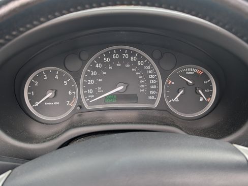 Used 2005 Saab 9-3 Aero image 9