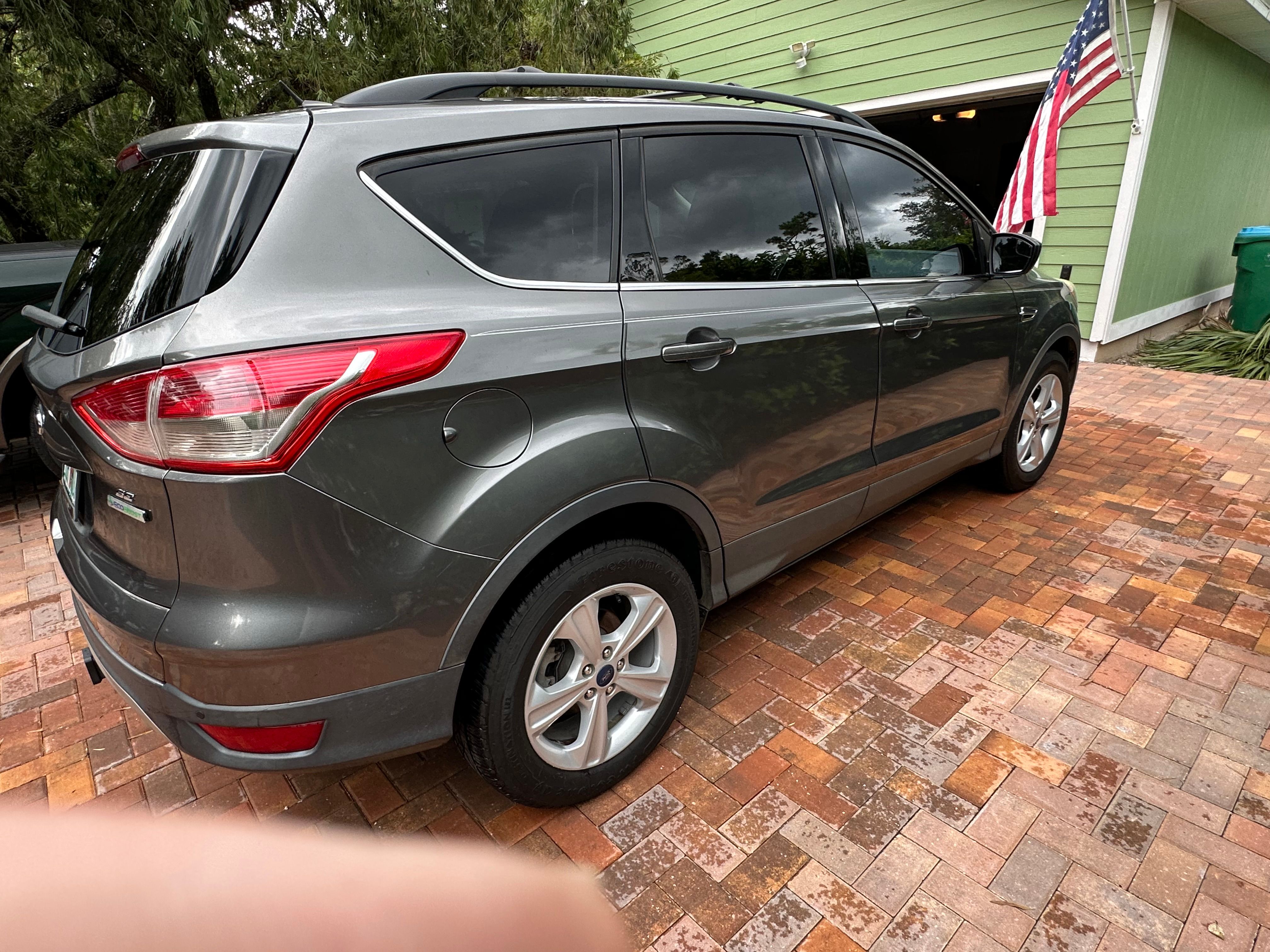Used 2014 Ford Escape SE w/ Equipment Group 201A FWD image 16
