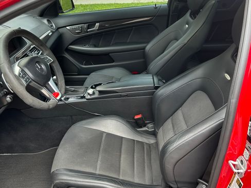 Used 2015 Mercedes-Benz C 63 AMG Coupe image 26