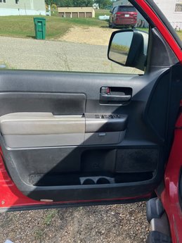 Used 2010 Toyota Tundra 4x4 Double Cab image 22