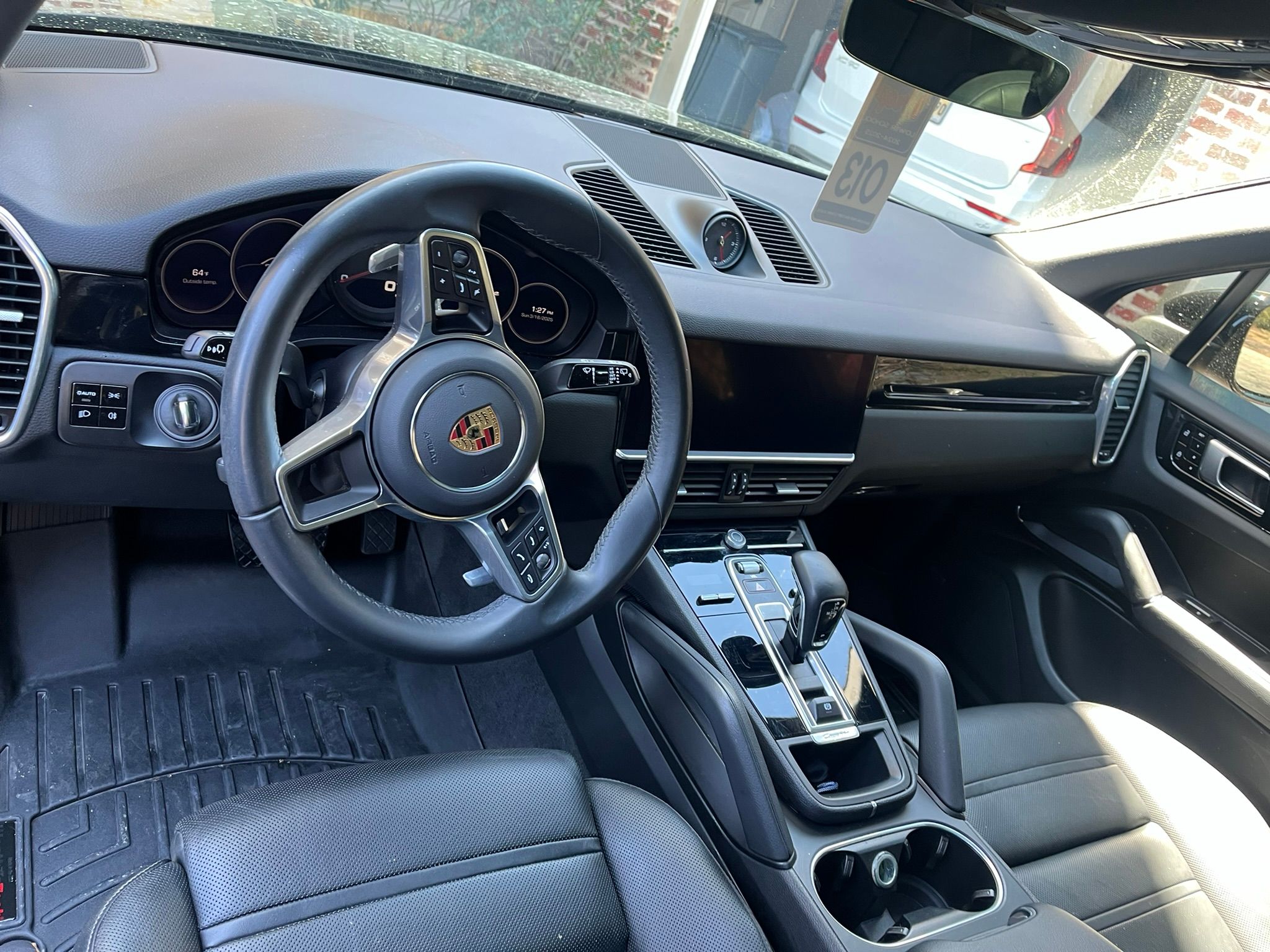 Used 2021 Porsche Cayenne AWD/4WD image 9