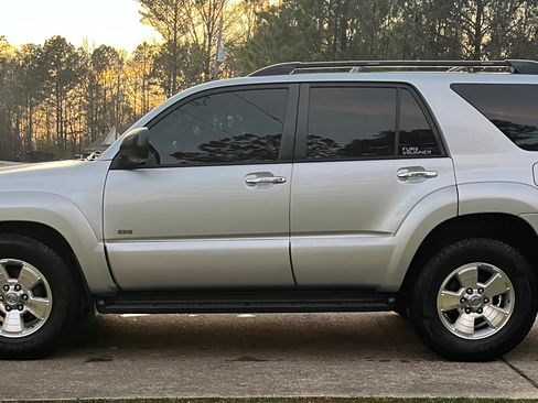 Used 2006 Toyota 4Runner Sport image 1