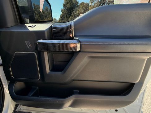 Used 2017 Ford F150 Raptor w/ Equipment Group 802A Luxury image 23