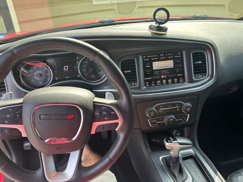 Used 2015 Dodge Charger R/T w/ Plus Group image 2