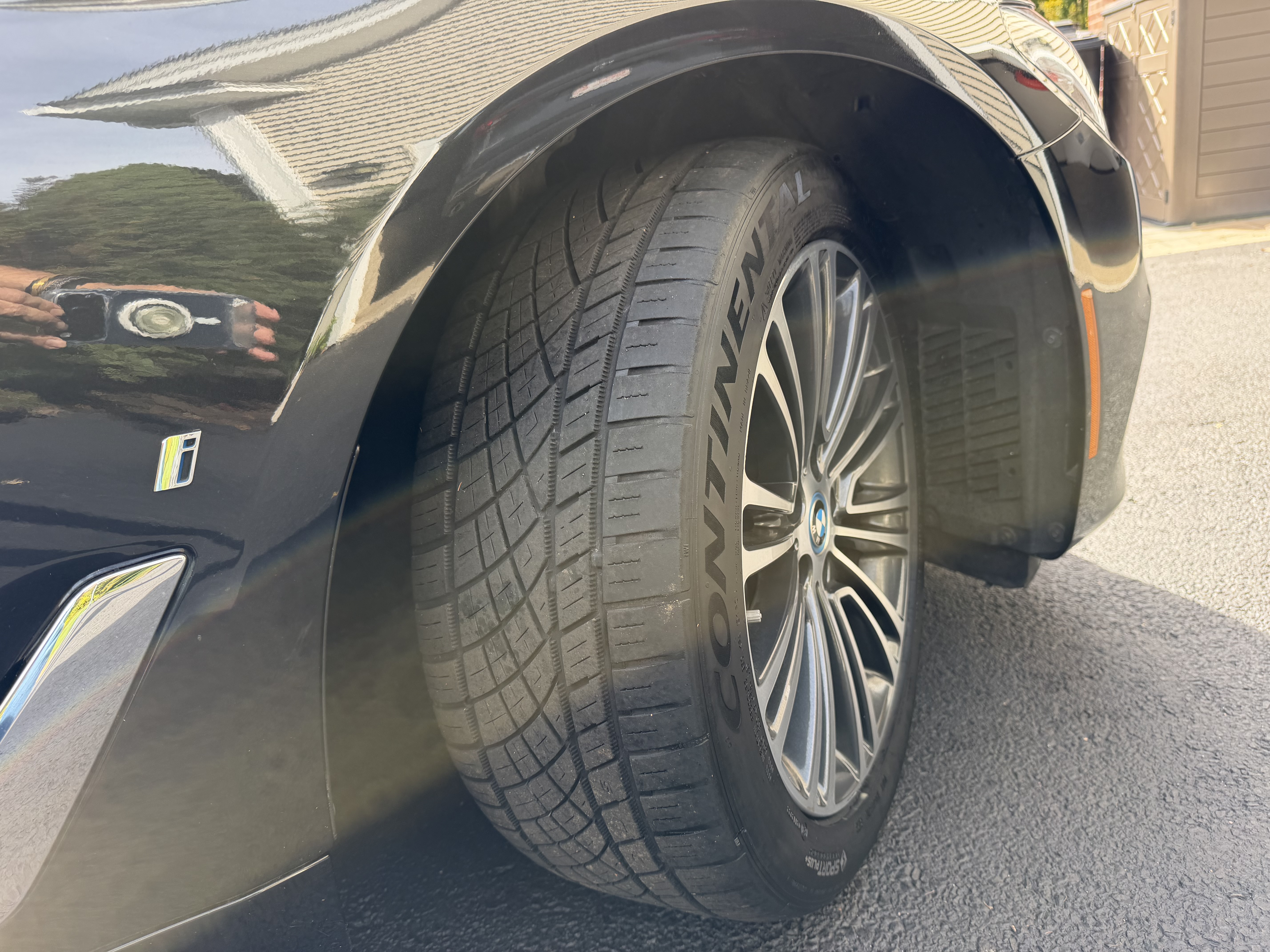 Used 2019 BMW 530e xDrive AWD/4WD image 12