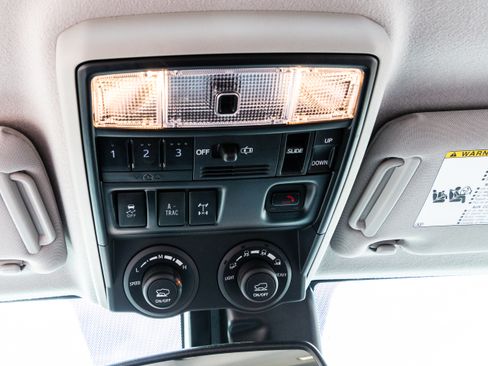 Used 2023 Toyota 4Runner TRD Off-Road Premium image 19