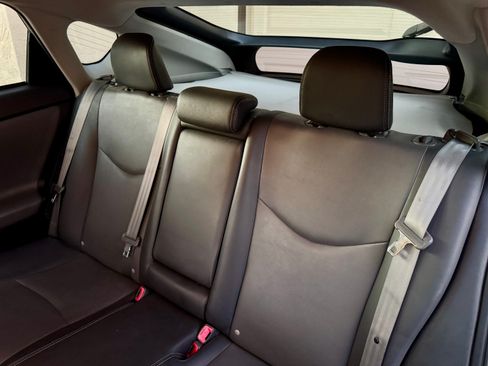 Used 2013 Toyota Prius Four w/ Deluxe Solar Roof Pkg image 17