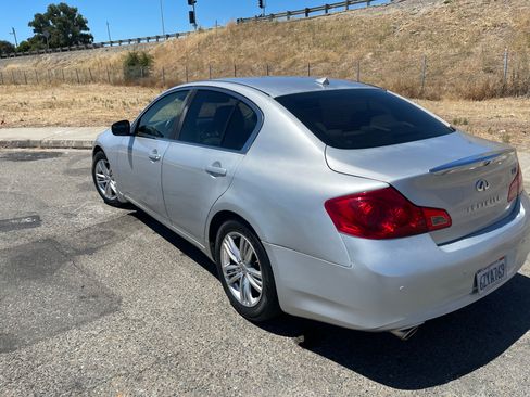 Used 2013 INFINITI G37 Journey w/ Premium Pkg RWD image 17