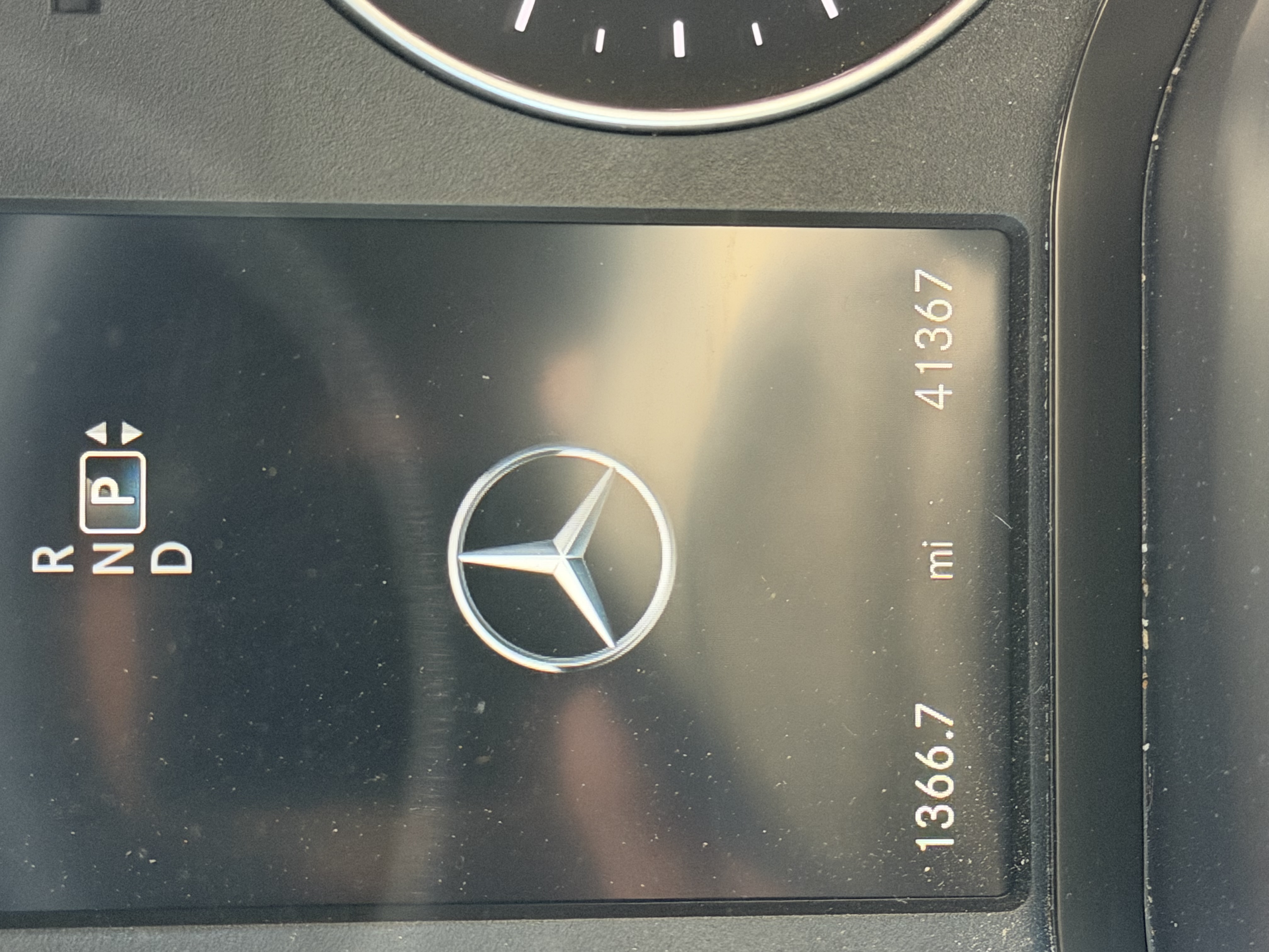 Used 2023 Mercedes-Benz Sprinter 2500 image 2