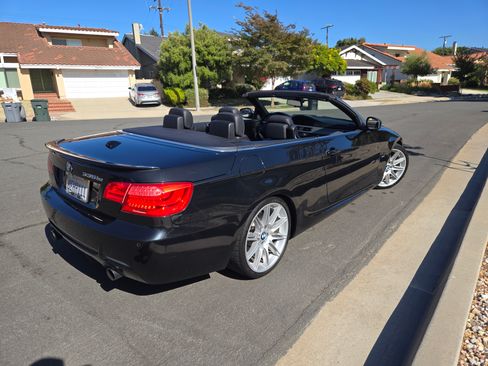 Used 2011 BMW 335is Convertible image 6