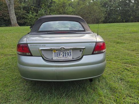 Used 2004 Chrysler Sebring LXi w/ Electronics Convenience Group image 2