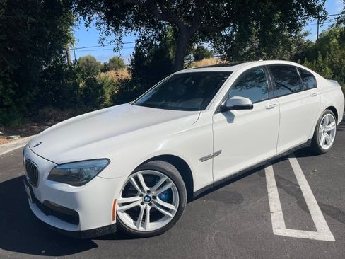 Used 2013 BMW 740i RWD image 8