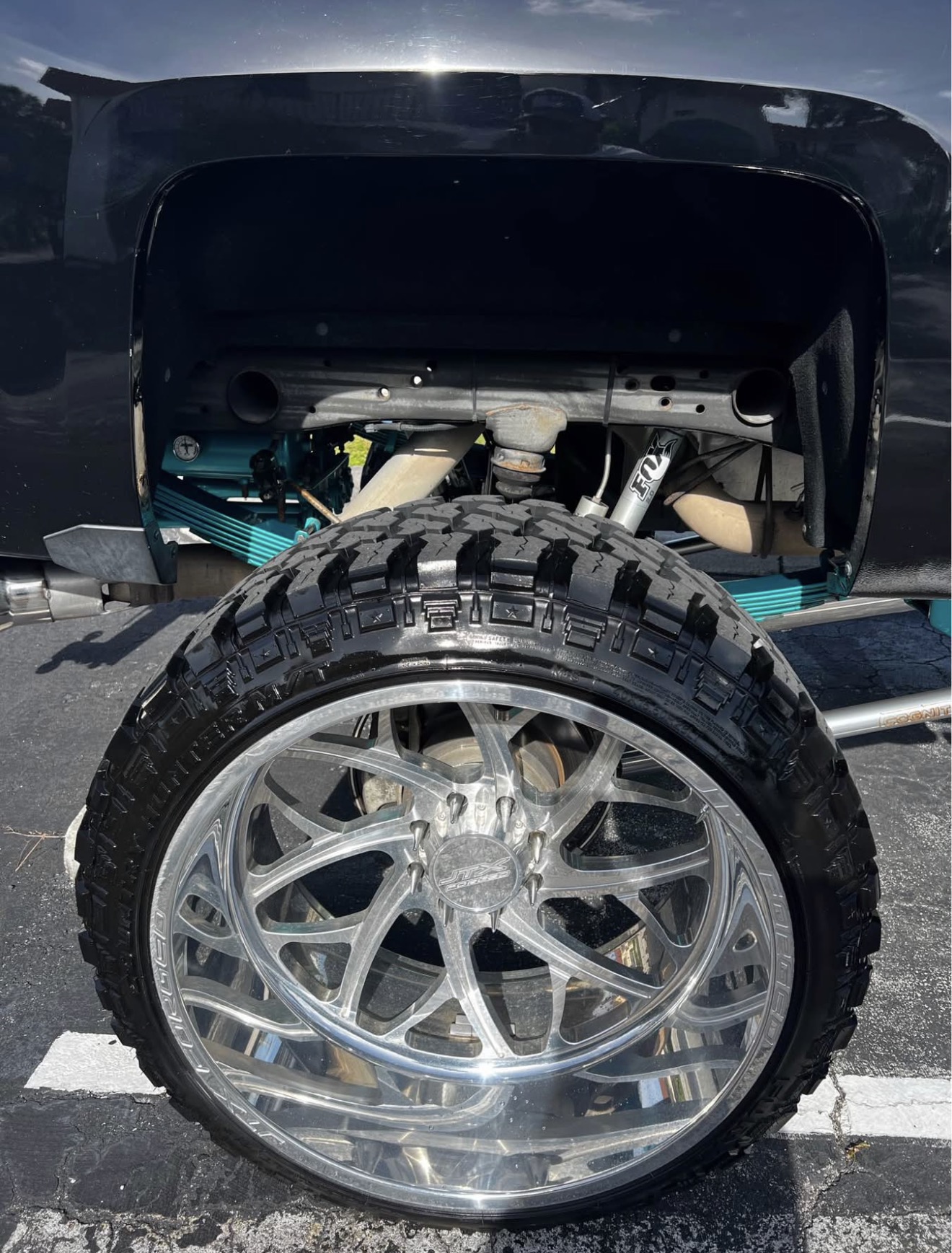 Used 2018 Chevrolet Silverado 2500 LTZ w/ Duramax Plus Package AWD/4WD image 20