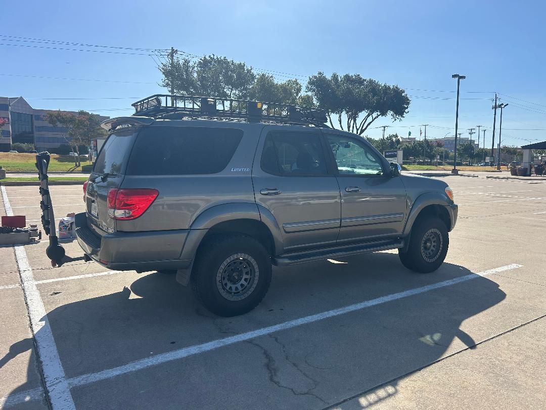 Used 2007 Toyota Sequoia Limited AWD/4WD image 9