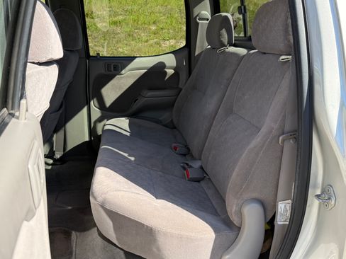Used 2001 Toyota Tacoma 4x4 Double Cab image 16