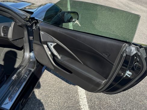Used 2016 Chevrolet Corvette Stingray Coupe image 19