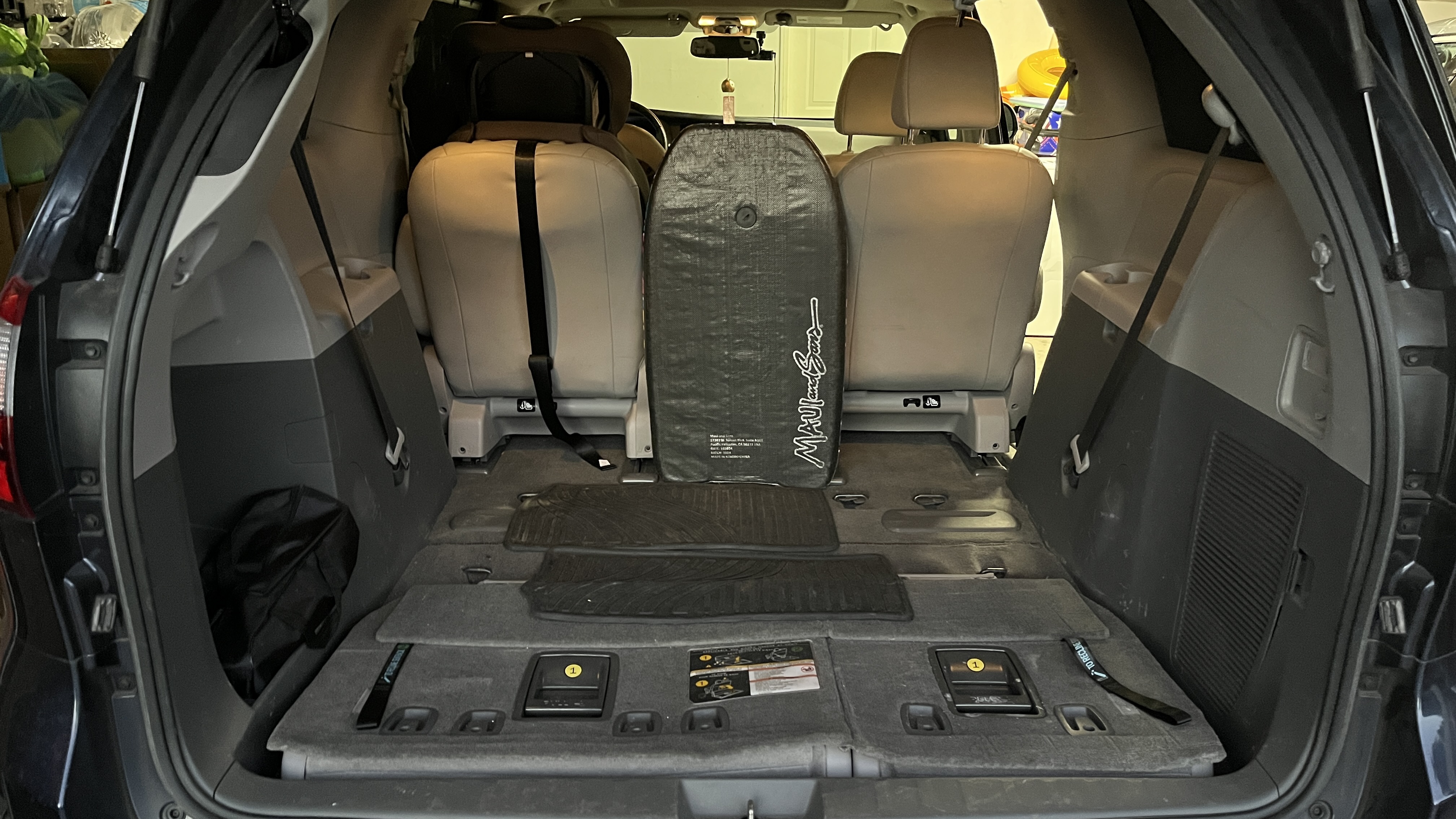 Used 2018 Toyota Sienna XLE w/ XLE Navigation Package AWD/4WD image 10