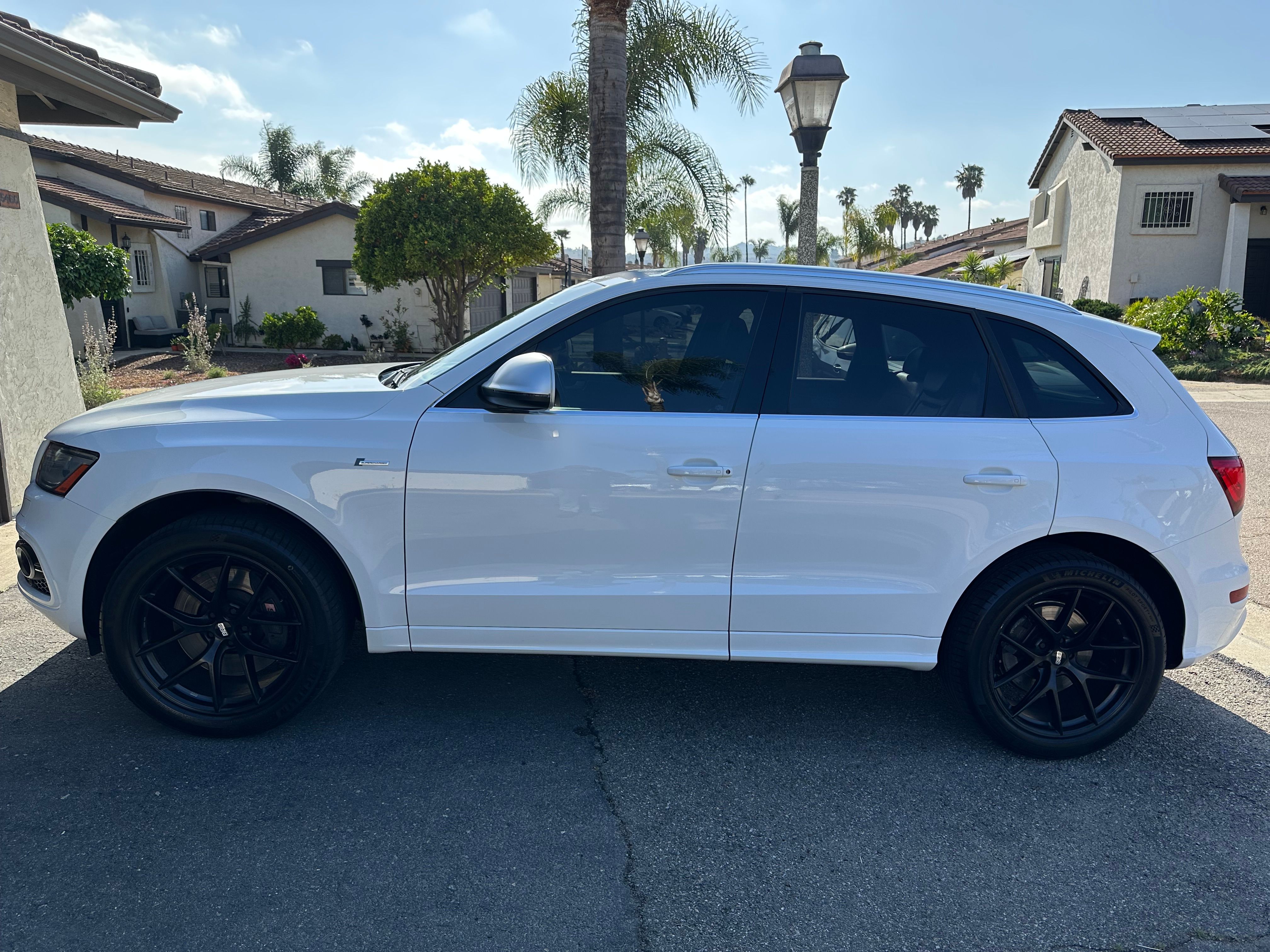 Used 2014 Audi SQ5 Premium Plus AWD/4WD image 1