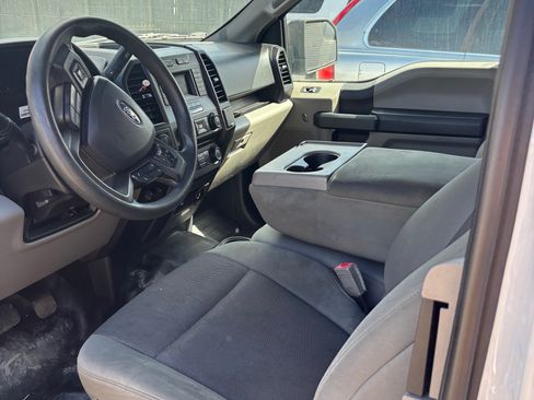 Used 2018 Ford F150 XL w/ Equipment Group 101A Mid image 9