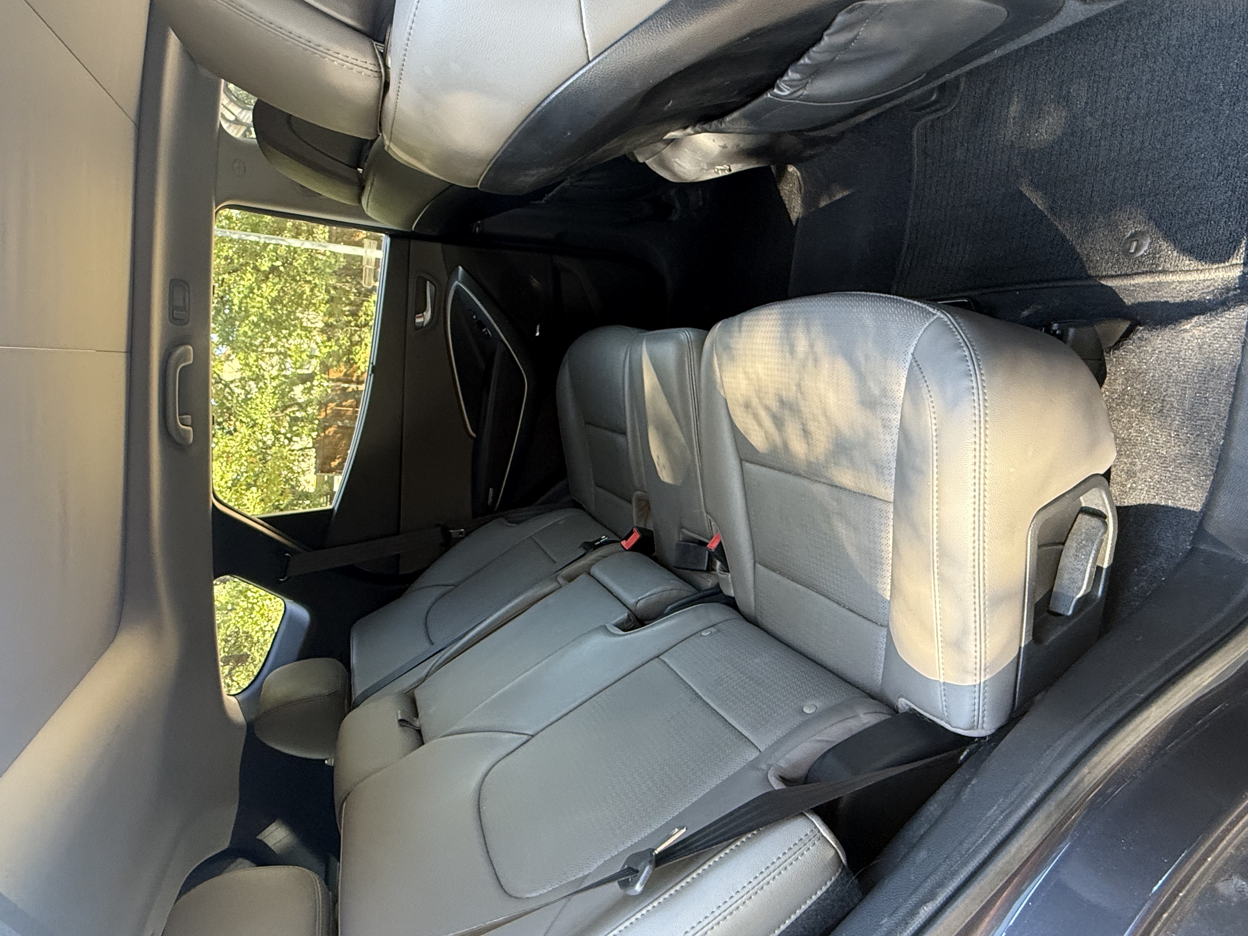 Used 2015 Hyundai Santa Fe Sport 2.0T w/ Option Group 05 FWD image 9