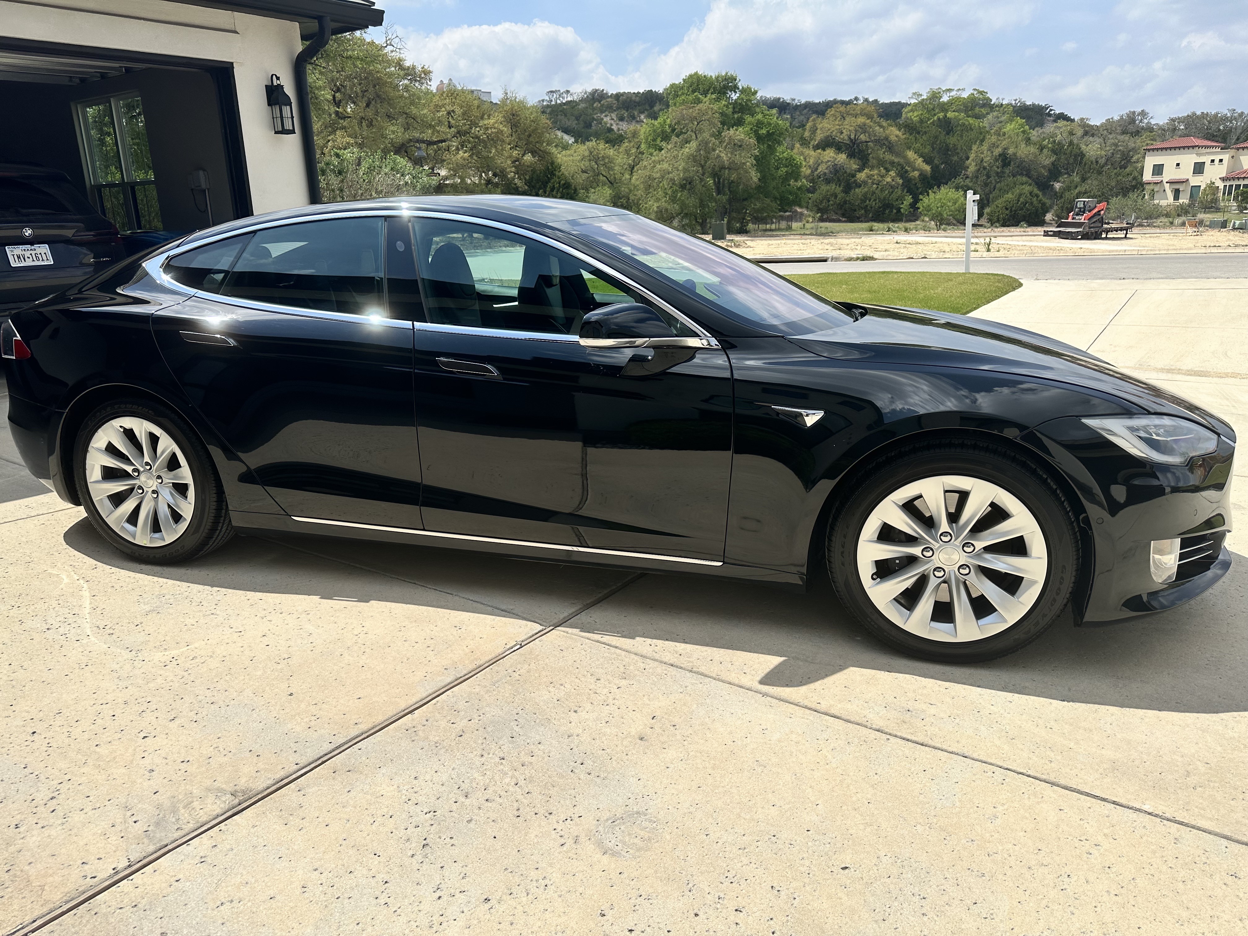 Used 2018 Tesla Model S 75D AWD/4WD image 4