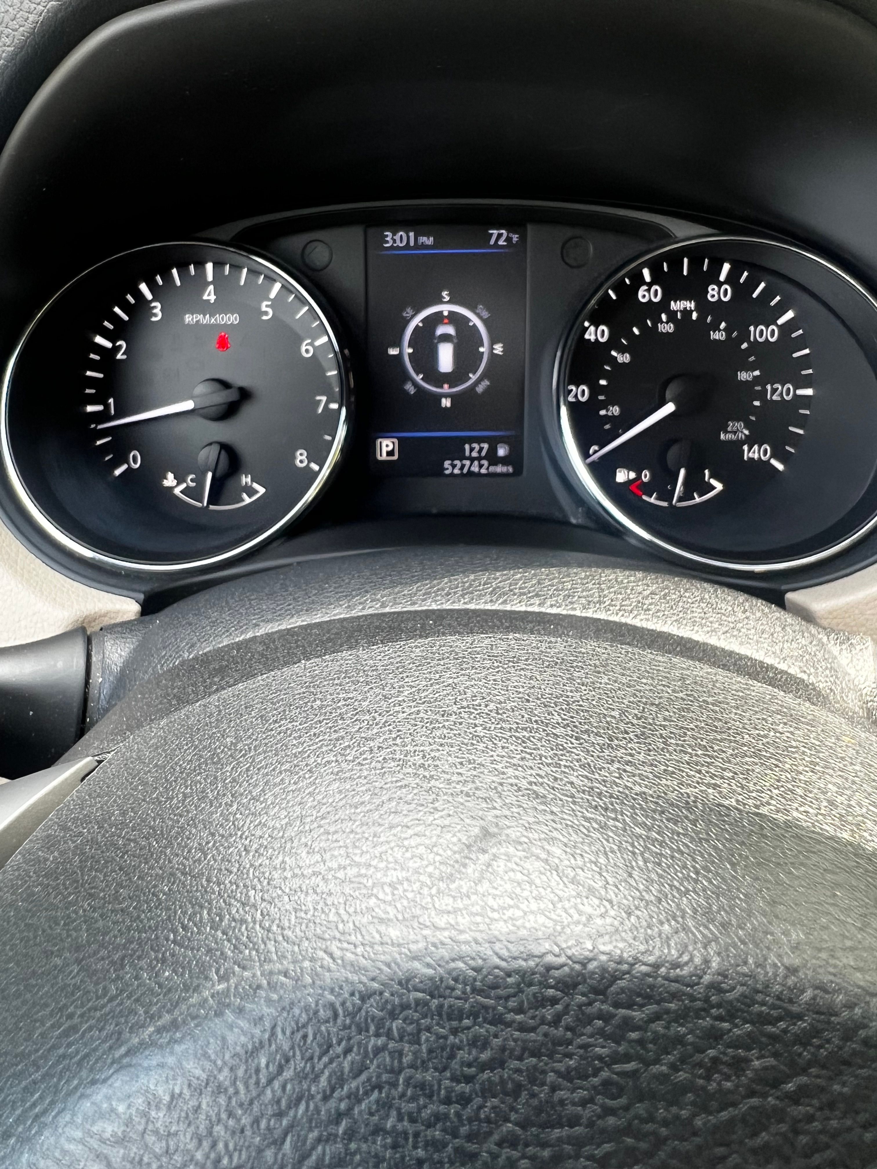 Used 2019 Nissan Rogue SL w/ Premium Package AWD/4WD image 9