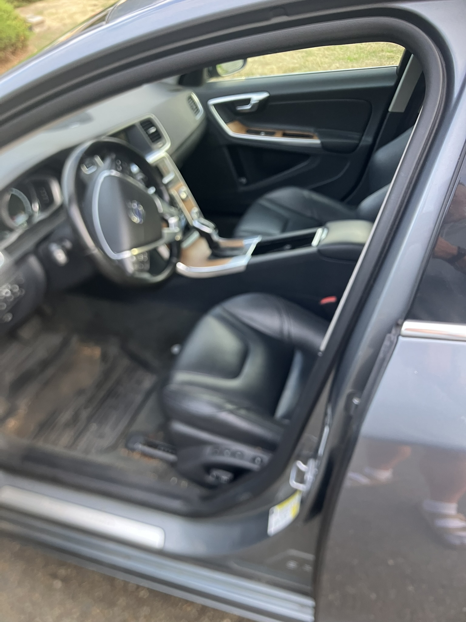 Used 2016 Volvo S60 T5 Inscription Platinum FWD image 5