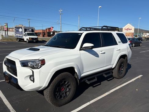 Used 2021 Toyota 4Runner TRD Pro image 4