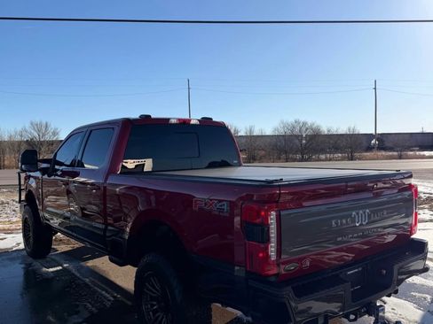 Used 2024 Ford F250 King Ranch image 8