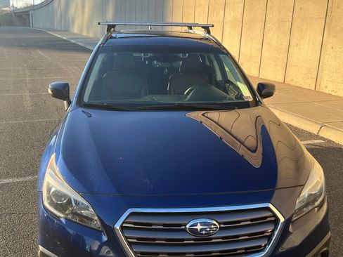 Used 2017 Subaru Outback 3.6R Touring w/ Popular Package #5A image 4